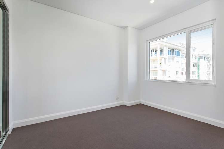 Fourth view of Homely apartment listing, 801/17 Woodlands Avenue, Breakfast Point NSW 2137