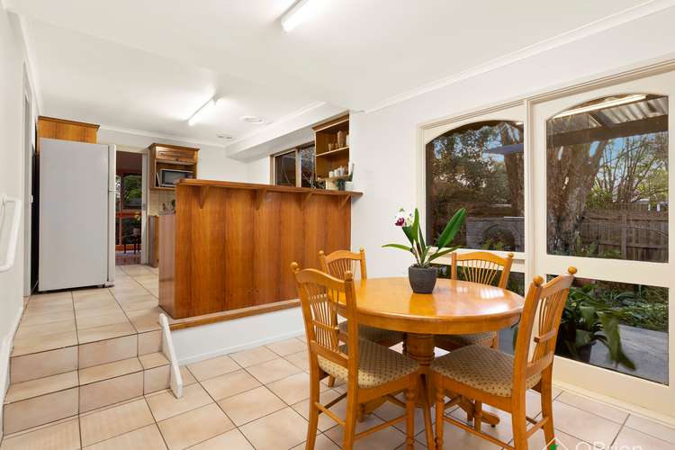 Fifth view of Homely house listing, 2 Albany Court, Wantirna VIC 3152
