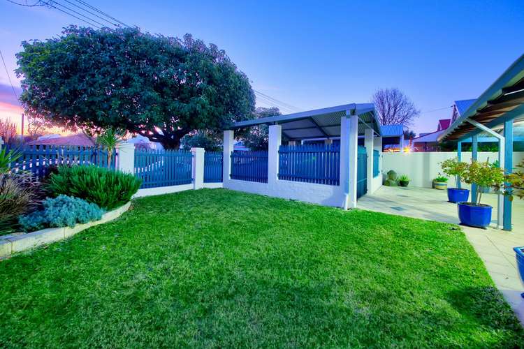 Second view of Homely house listing, 2 Flinders Street, Mount Hawthorn WA 6016