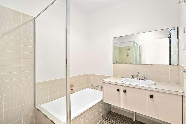 Fourth view of Homely townhouse listing, 2/9 William Street, Keiraville NSW 2500