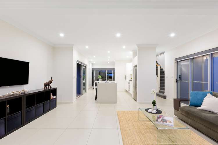 Second view of Homely house listing, 2/118B Parkes Road, Collaroy Plateau NSW 2097