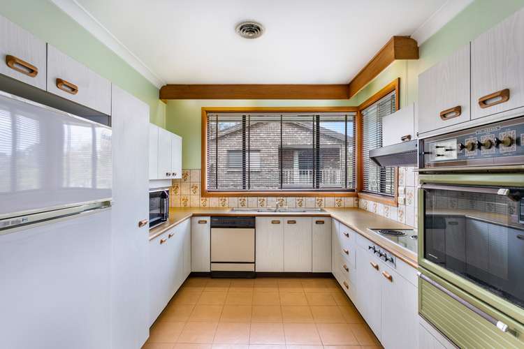 Fifth view of Homely house listing, 1 Duggan Crescent, Connells Point NSW 2221