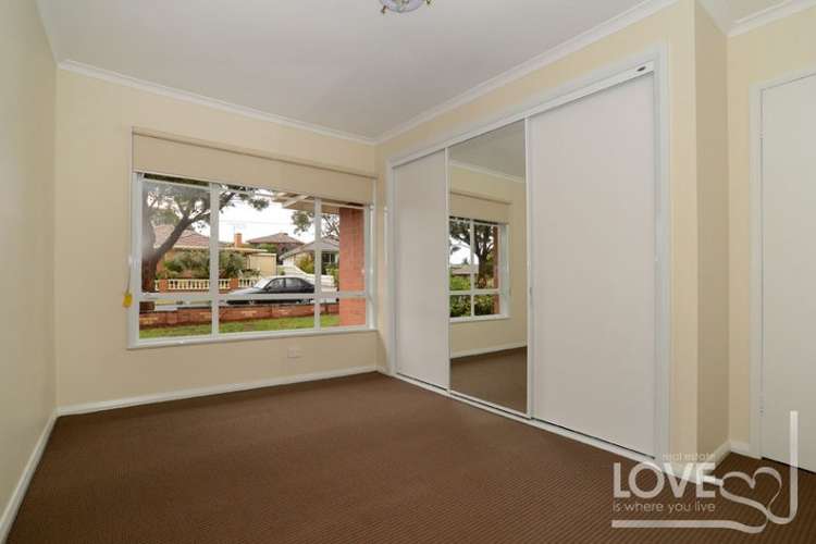 Fifth view of Homely house listing, 7 Jeanine Crescent, Fawkner VIC 3060
