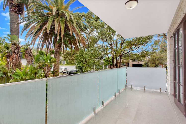 Third view of Homely apartment listing, 3/2 Carlton Street, Freshwater NSW 2096