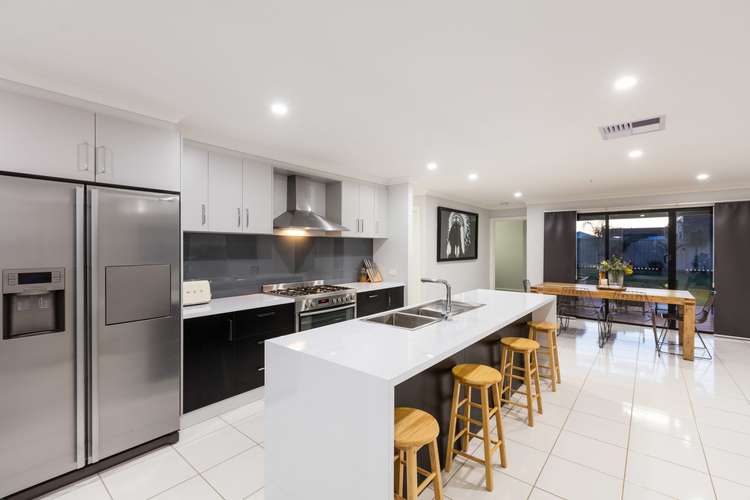 Sixth view of Homely house listing, 7 Casuarina Way, Buronga NSW 2739