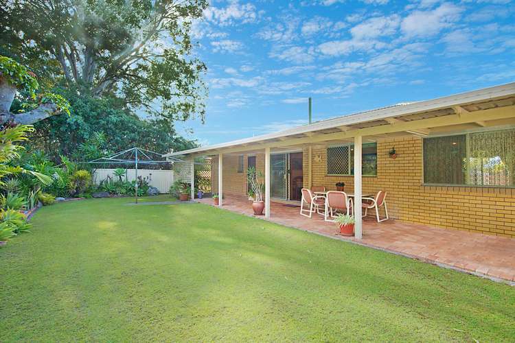 Second view of Homely house listing, 136 Acanthus Avenue, Burleigh Waters QLD 4220