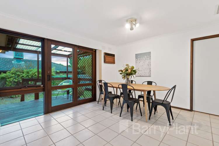 Fifth view of Homely house listing, 6 Rotherwood Close, Wantirna VIC 3152