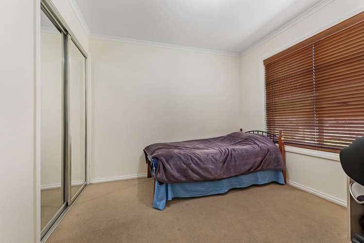 Sixth view of Homely house listing, 10 Oakbank Court, Roxburgh Park VIC 3064