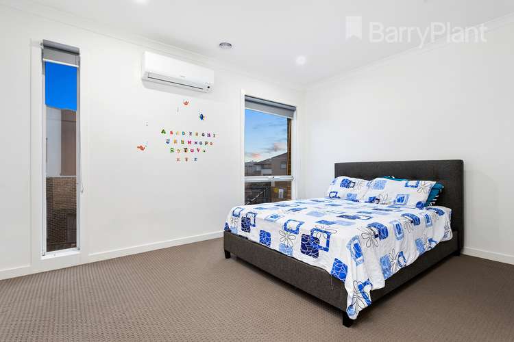 Sixth view of Homely house listing, 12 Toombal Place, Craigieburn VIC 3064