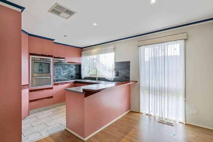 Fourth view of Homely house listing, 39 Regnans Avenue, Endeavour Hills VIC 3802