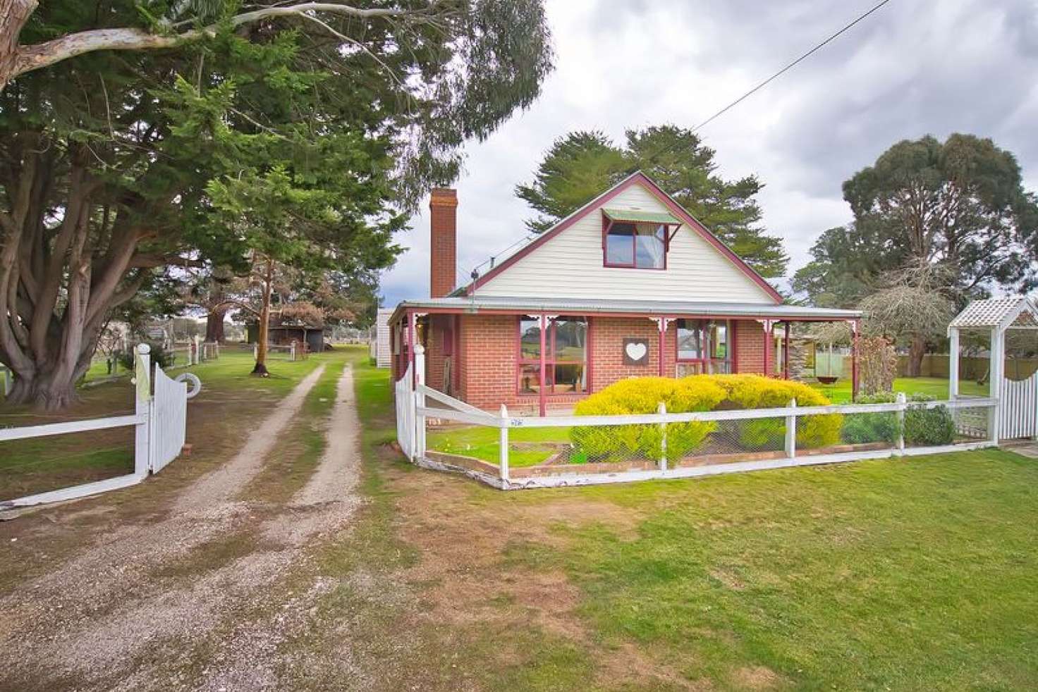 Main view of Homely house listing, 575 Beaufort - Lexton Road, Beaufort VIC 3373