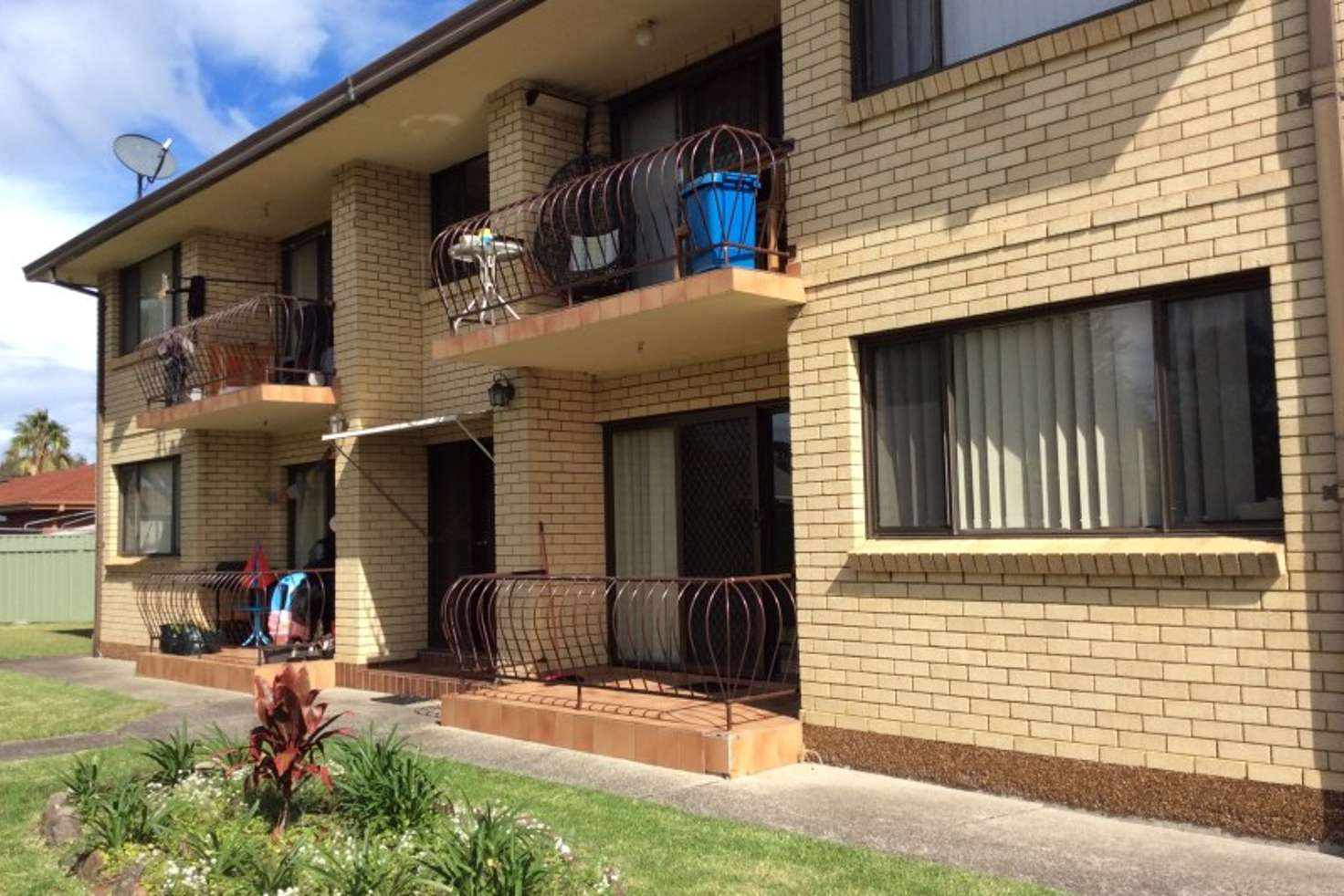 Main view of Homely unit listing, 2/7 Windle Street, Lake Illawarra NSW 2528