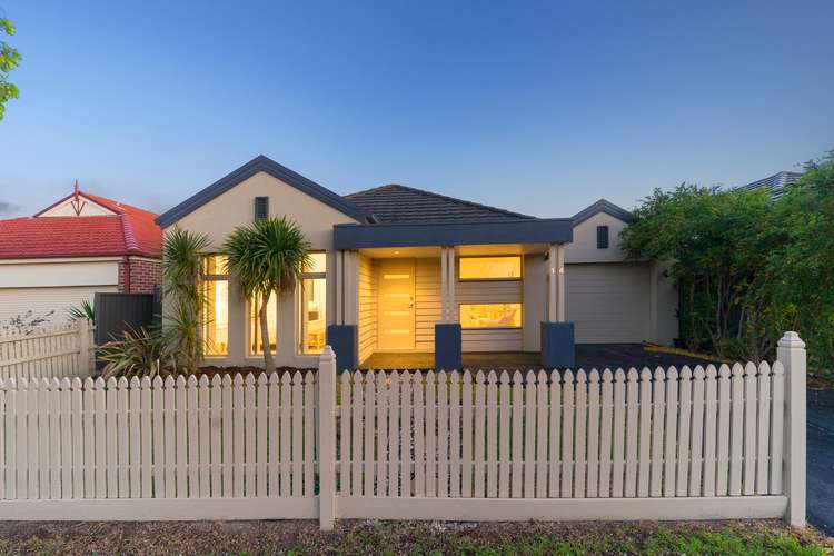 Main view of Homely house listing, 14 Fairchild Place, Pakenham VIC 3810