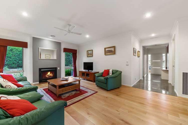 Second view of Homely house listing, 5 Viewgrand Drive, Berwick VIC 3806