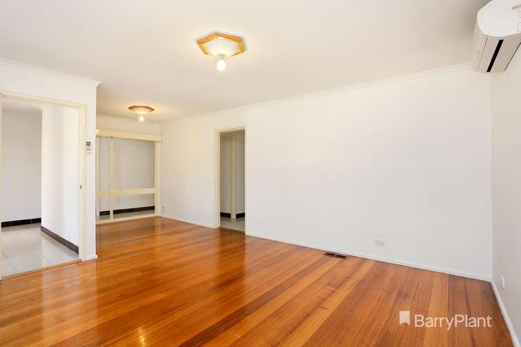 Fourth view of Homely house listing, 8 Tooradin Avenue, Dallas VIC 3047