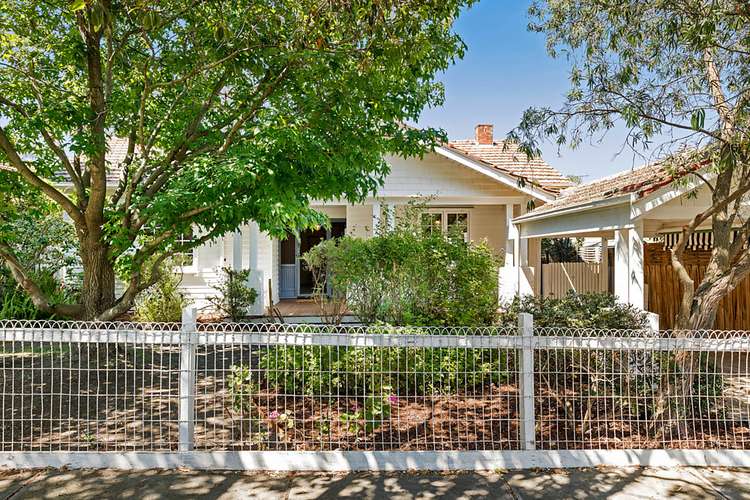 16 Kitchener Street, Kew VIC 3101