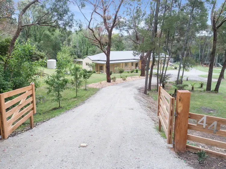 44 Beaconsfield-Emerald Road, Beaconsfield Upper VIC 3808