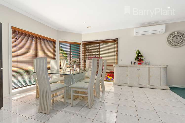 Fifth view of Homely house listing, 32 Hamilton Hume Parade, Craigieburn VIC 3064