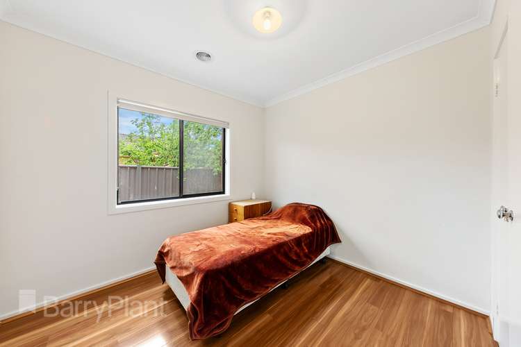 Fifth view of Homely house listing, 3 Conder Place, Caroline Springs VIC 3023