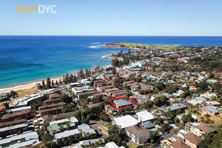 Main view of Homely unit listing, 8/17 The Avenue, Collaroy NSW 2097