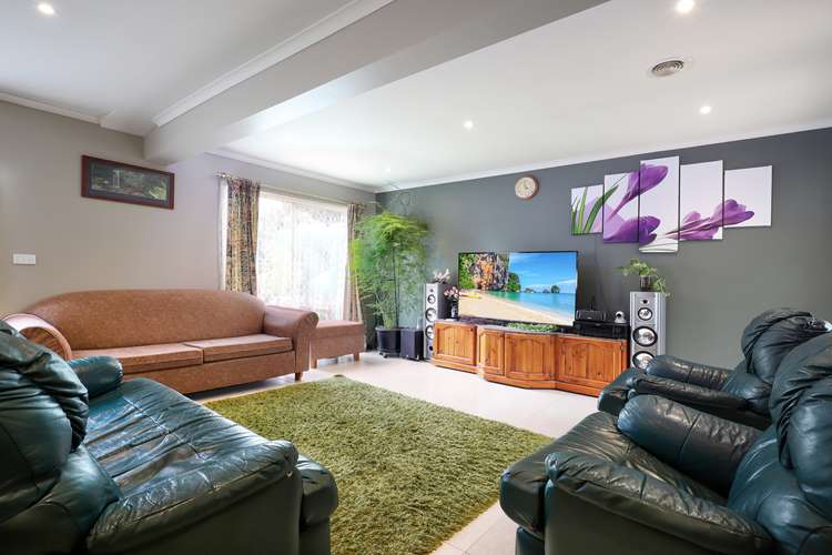 Fifth view of Homely house listing, 9 Gellion Place, Roxburgh Park VIC 3064