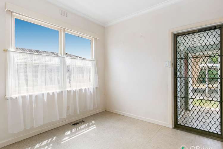 Sixth view of Homely house listing, 1 Redgdon Avenue, Frankston VIC 3199
