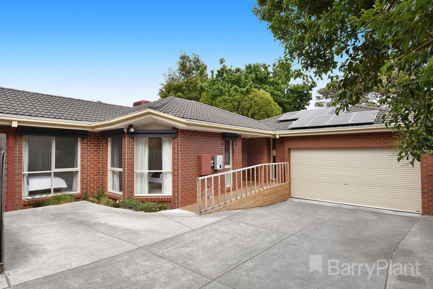 Main view of Homely unit listing, 2/2 Maureen Street, Mount Waverley VIC 3149