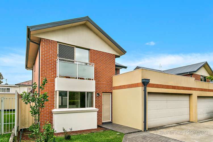 Main view of Homely townhouse listing, 2/35 Russell Street, Balgownie NSW 2519