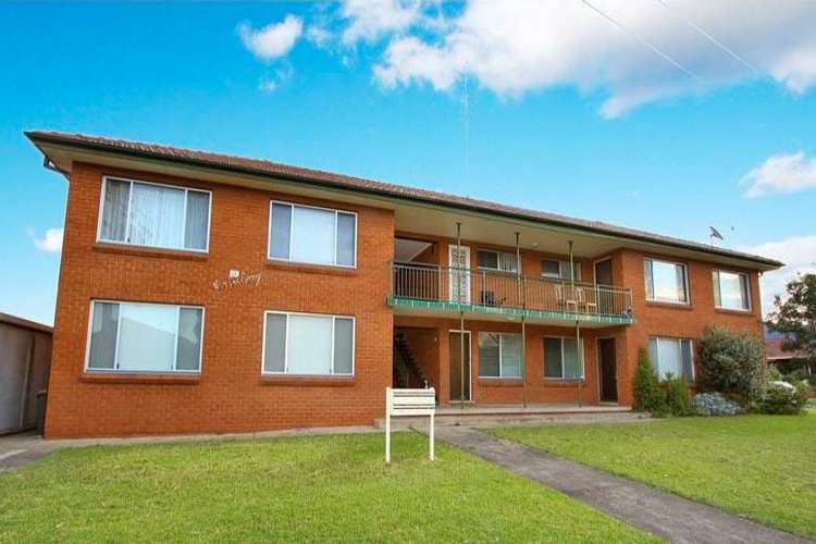 Main view of Homely unit listing, 2/13 Rann Street, Fairy Meadow NSW 2519