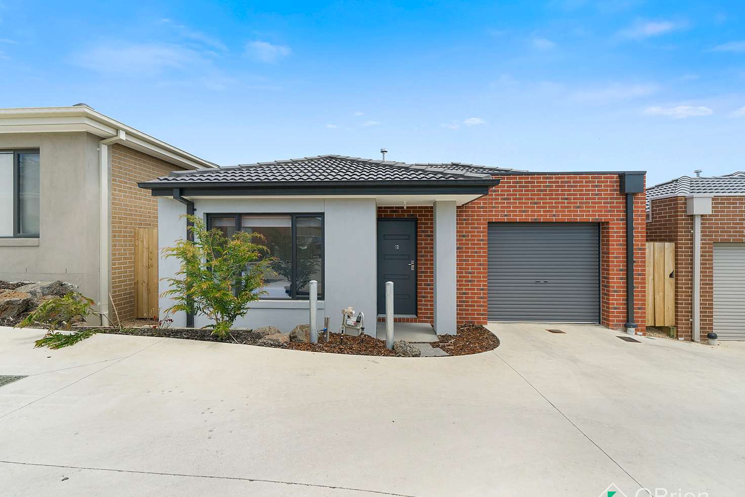 Main view of Homely unit listing, 12 Auburn Close, Pakenham VIC 3810