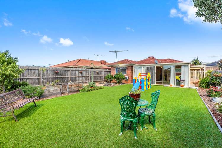 Fifth view of Homely house listing, 1 Kitson Court, Altona Meadows VIC 3028