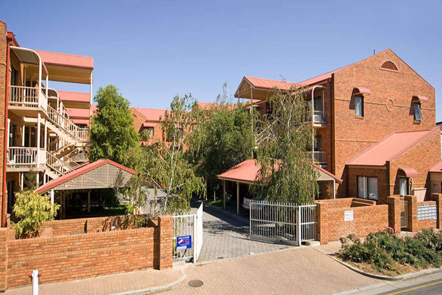 Main view of Homely unit listing, 16/11 Winifred Street, Adelaide SA 5000