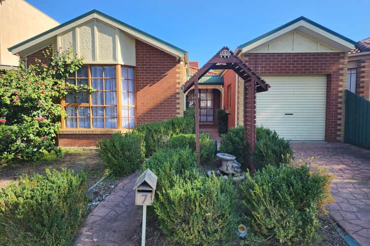 Main view of Homely house listing, 7 Penlow Court, Hillside VIC 3037