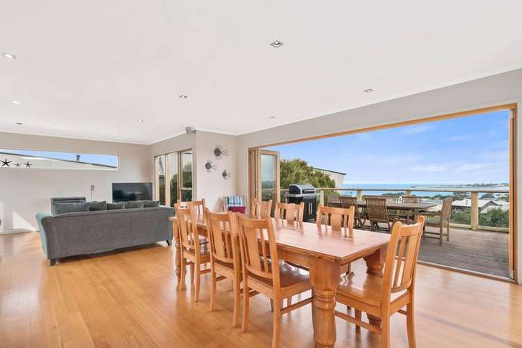 29 Marriners Lookout Road, Apollo Bay VIC 3233