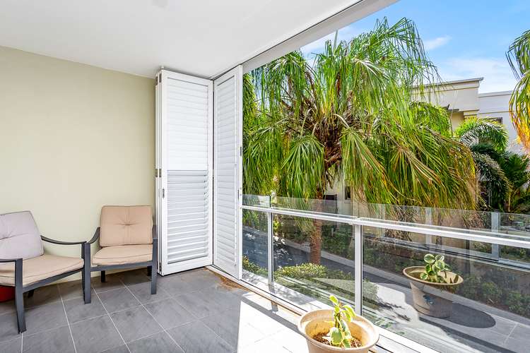 Fourth view of Homely unit listing, 2/3027 The Boulevard, Carrara QLD 4211