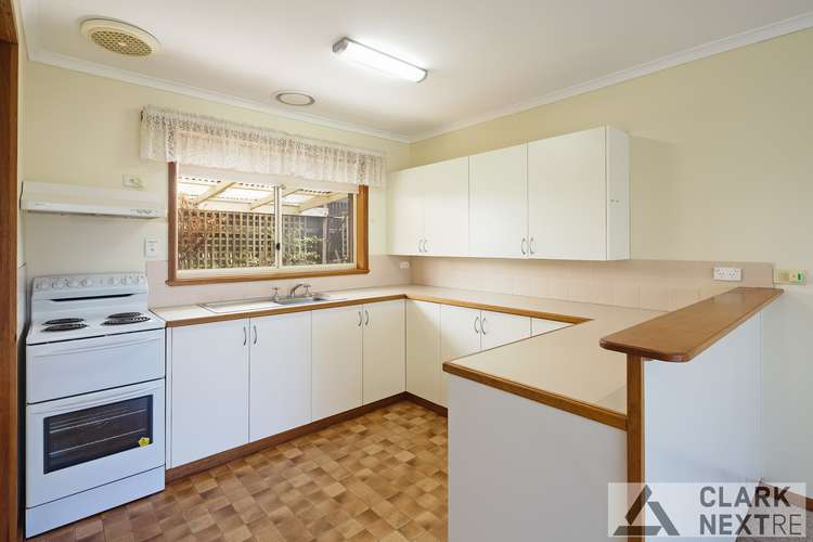 Second view of Homely house listing, 2/9 Craig Street, Warragul VIC 3820