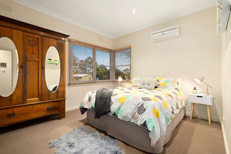 Fifth view of Homely house listing, 20 Crellin Crescent, Watsonia VIC 3087