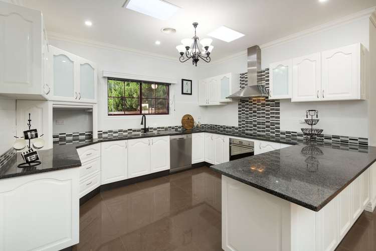 Fifth view of Homely house listing, 19 Chervil Place, Baranduda VIC 3691
