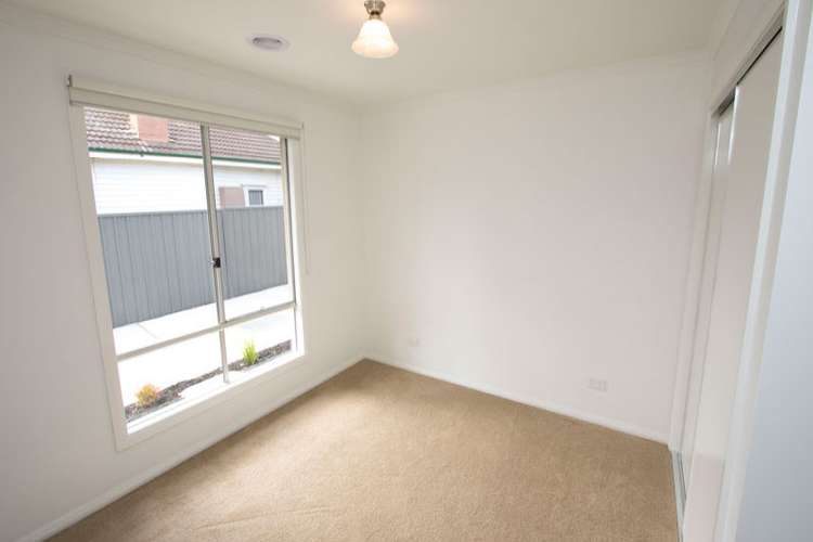 Fifth view of Homely house listing, 2/48 Panton Street, Golden Square VIC 3555