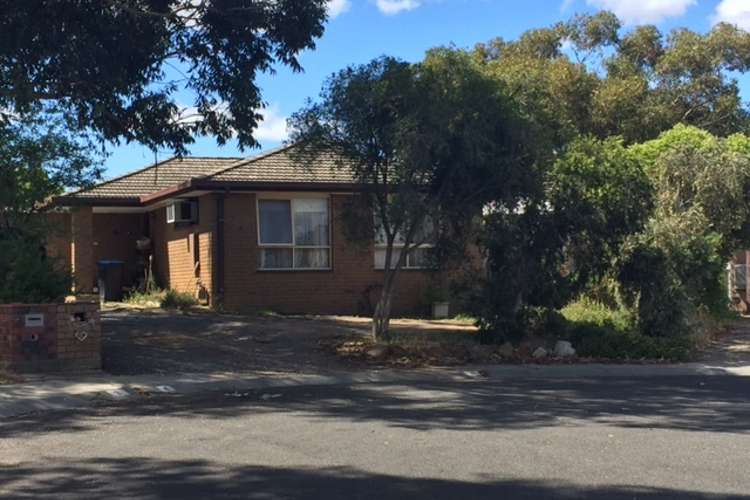 Main view of Homely house listing, 4 Earls Court, Golden Square VIC 3555