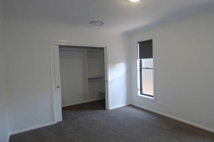 Fifth view of Homely semiDetached listing, 40 Fountain Circuit, Dubbo NSW 2830