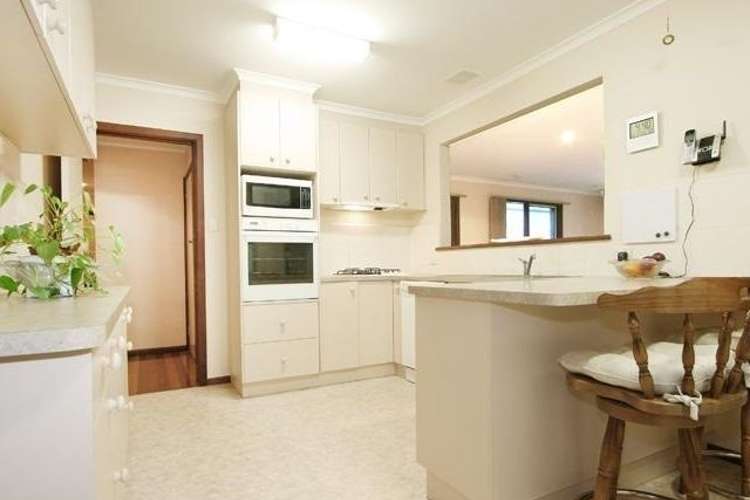 Second view of Homely house listing, 20 Bristol Court, Kilsyth VIC 3137