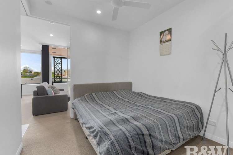 Fifth view of Homely apartment listing, 1406/4 Hubert Street, Woolloongabba QLD 4102