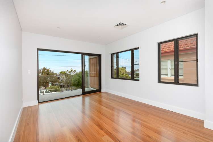 Fourth view of Homely semiDetached listing, 2/5 Seaview Avenue, Curl Curl NSW 2096
