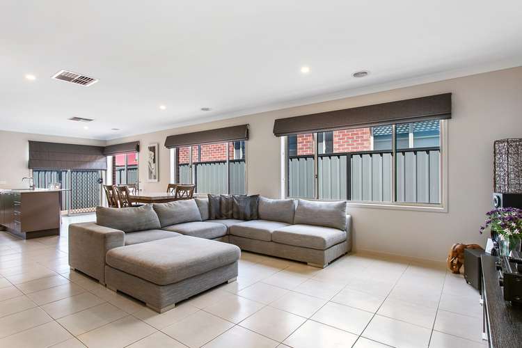 Fourth view of Homely house listing, 51 Arbourlea Boulevard, Cranbourne North VIC 3977