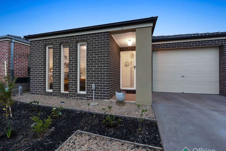 Main view of Homely unit listing, 8 Everton Lane, Langwarrin VIC 3910