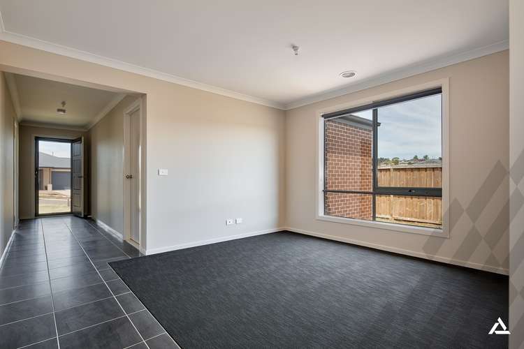 Fifth view of Homely house listing, 22 Redleaf Avenue, Warragul VIC 3820