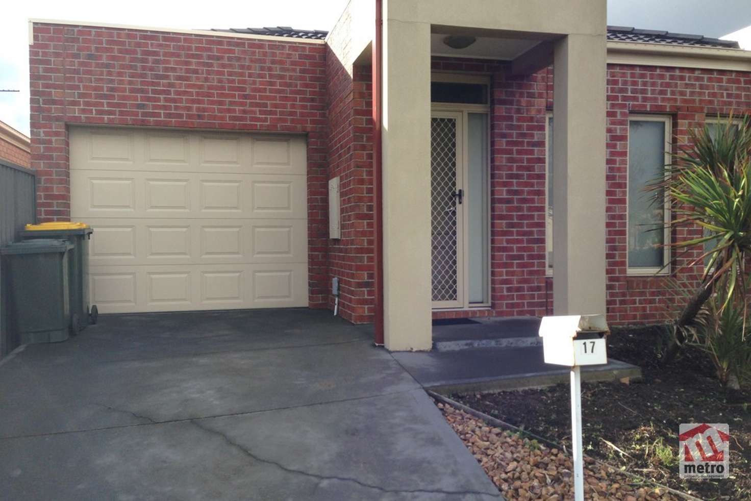 Main view of Homely house listing, 17 Hatchlands Drive, Deer Park VIC 3023
