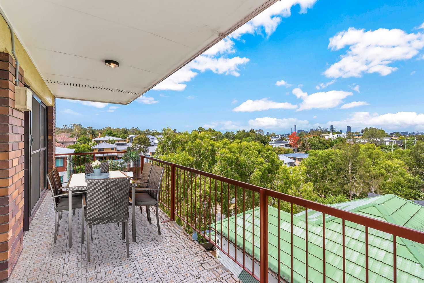 Main view of Homely unit listing, 4/54 Elizabeth Street, Toowong QLD 4066