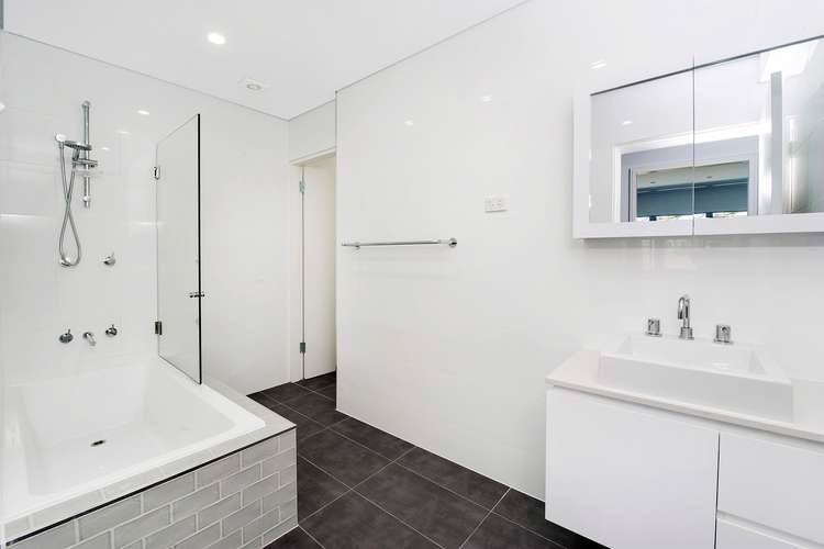 Third view of Homely apartment listing, 1/38 Frenchs Forest Road, Seaforth NSW 2092